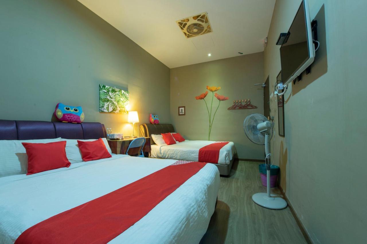 Oyo 90231 Hotel By The Park Plt Johor Bahru Dış mekan fotoğraf